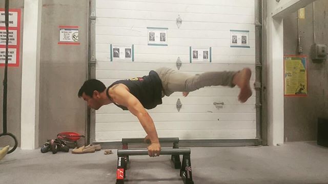 &;May the fourth be with you &; training day.Day  of planche training and paralettes work. Did:8sets of 10s hold forward leans8sets of 10s tuck hold 8 sets of theseRule number one in training for calisthenics and climbing... Or to be honest anything in general is don&;t get injured. I broke this rule right off the bat. Too much work too soon.